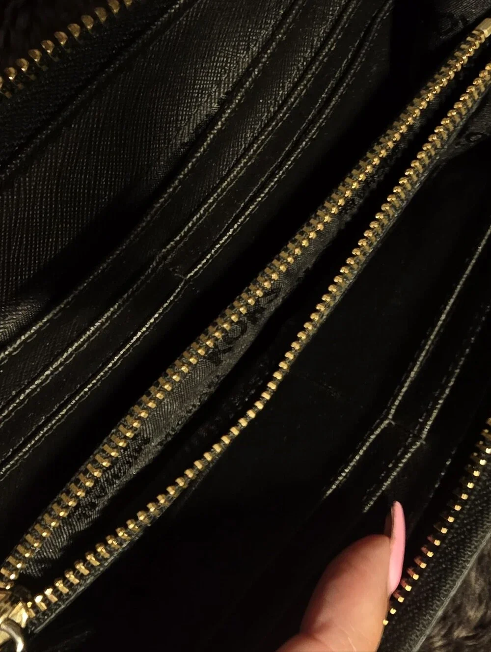 Michael Kors Zip Wallet Mk